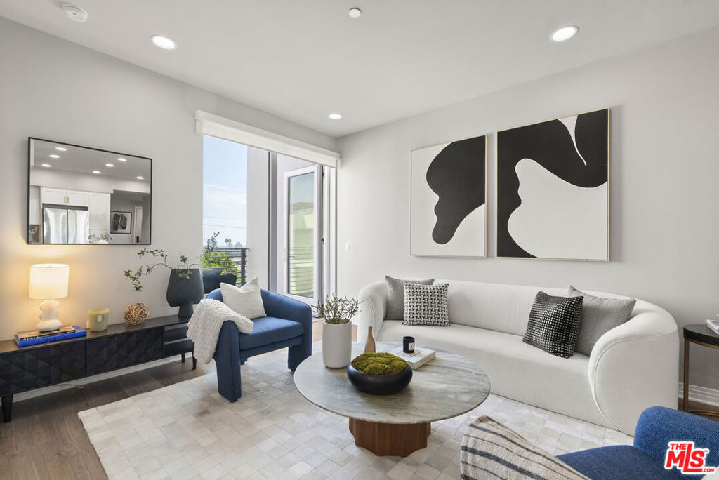 7428 Santa Monica Boulevard - Photo 5