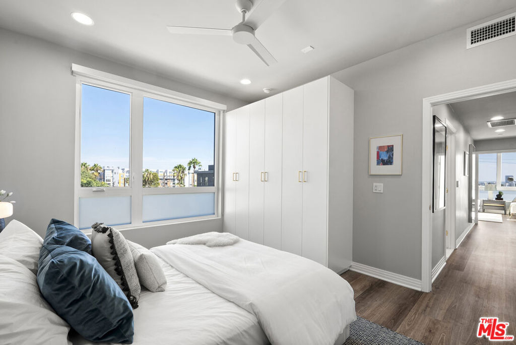 7428 Santa Monica Boulevard - Photo 14