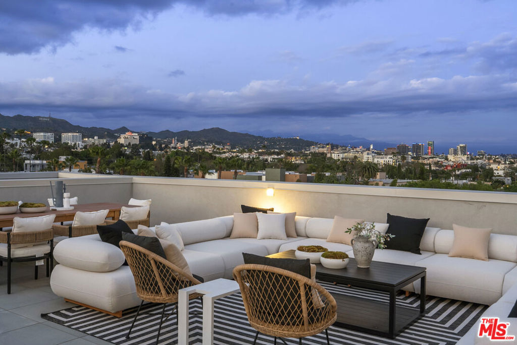 7428 Santa Monica Boulevard - Photo 17