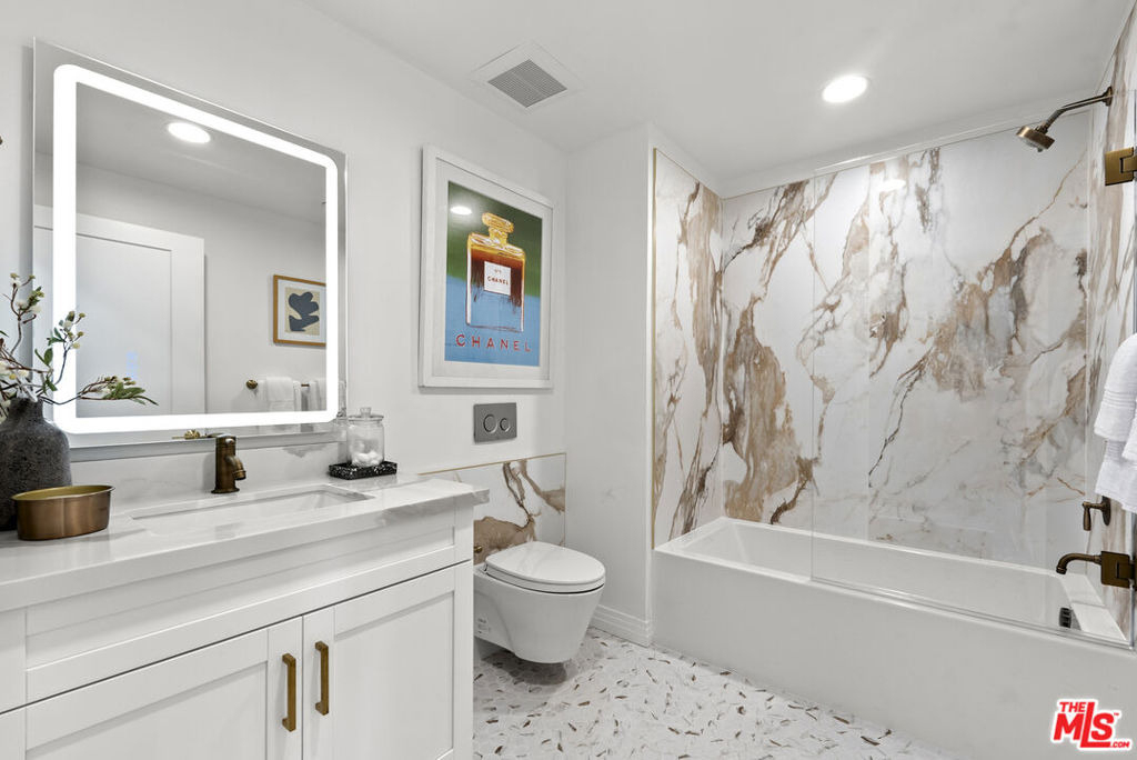 7428 Santa Monica Boulevard - Photo 13