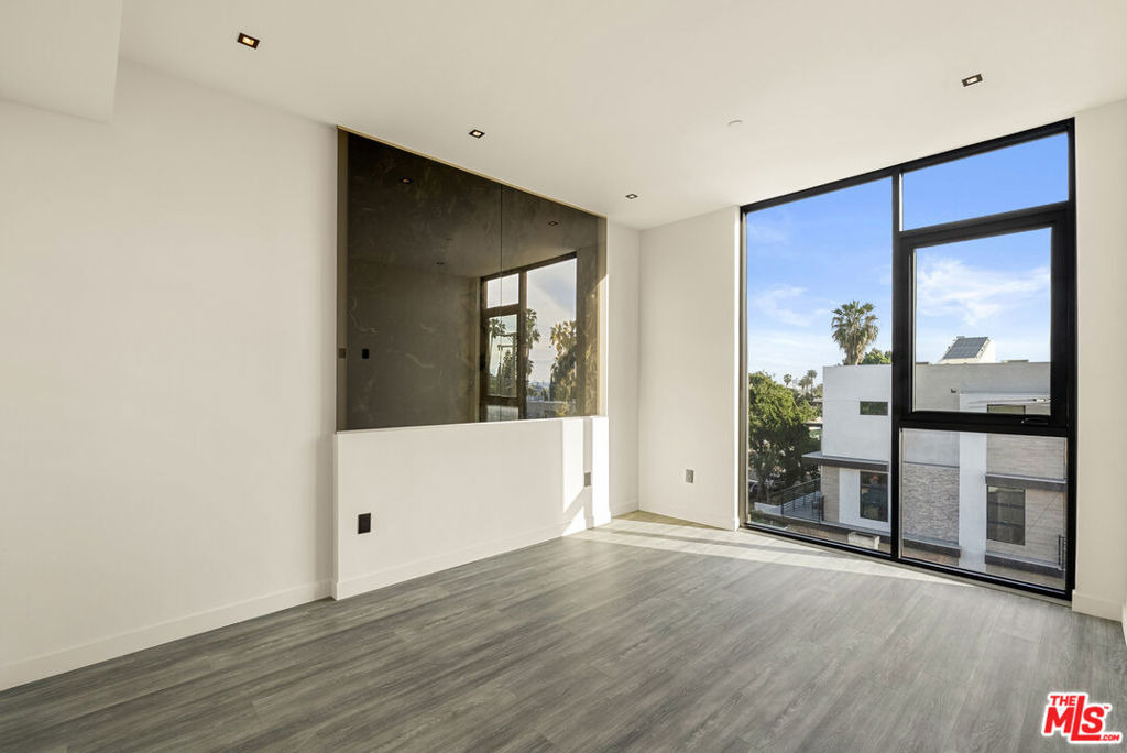 1021 N Ogden Drive - Photo 14