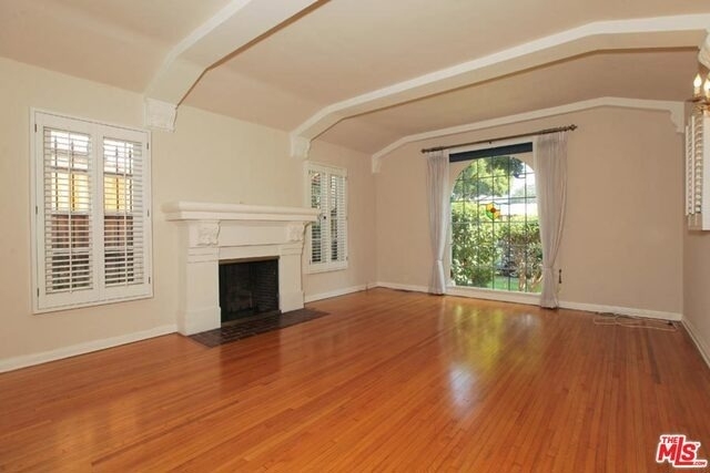 1054 Princeton Street - Photo 2