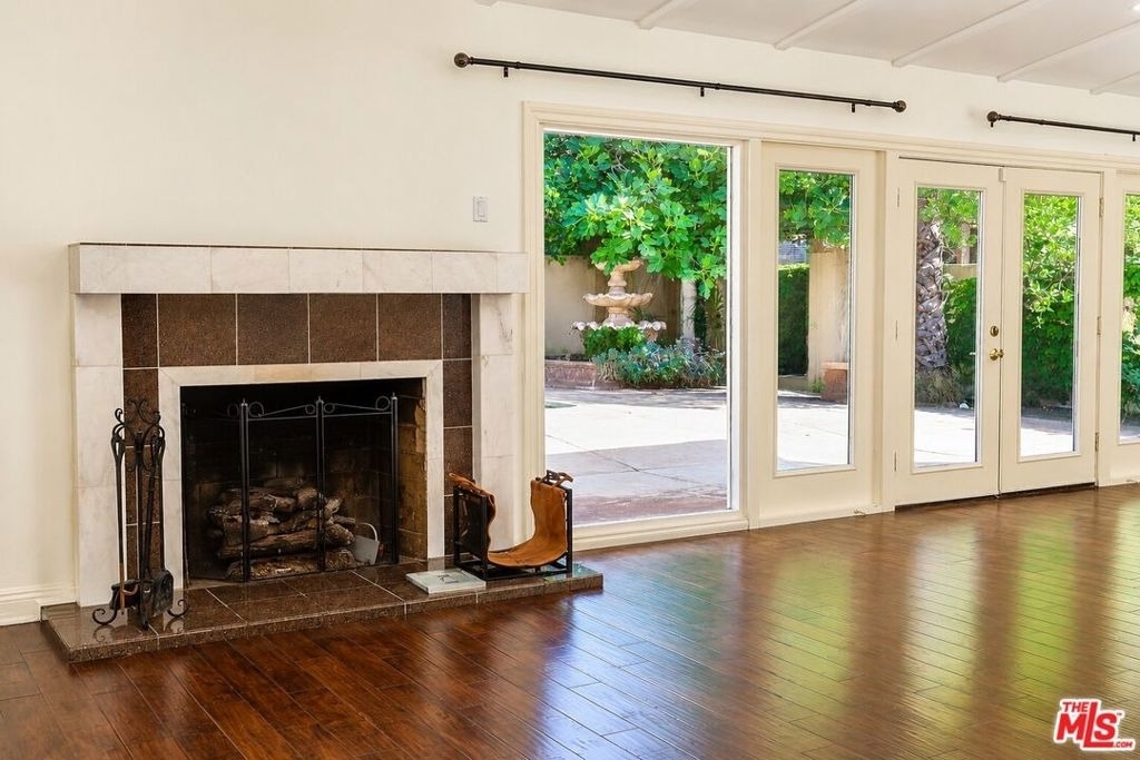 23018 Bigler Street - Photo 21