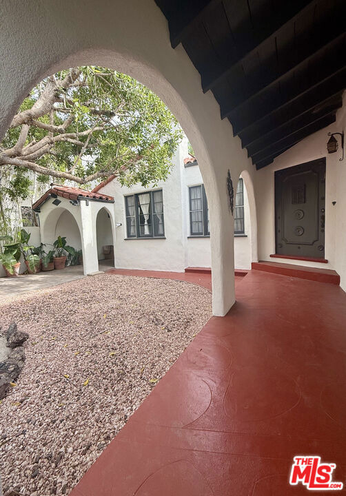 6450 Drexel Avenue - Photo 2