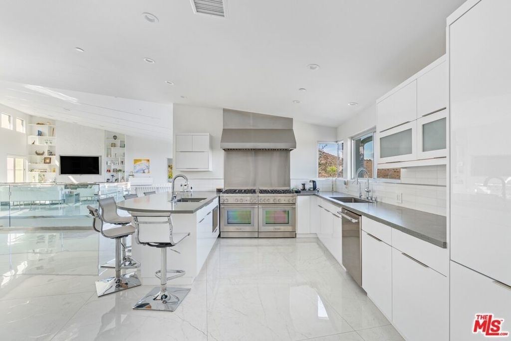 28405 Via Acero Street - Photo 15