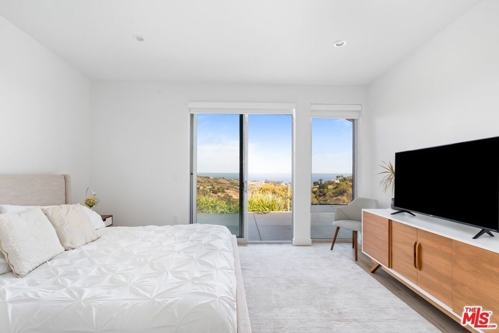 28405 Via Acero Street - Photo 25