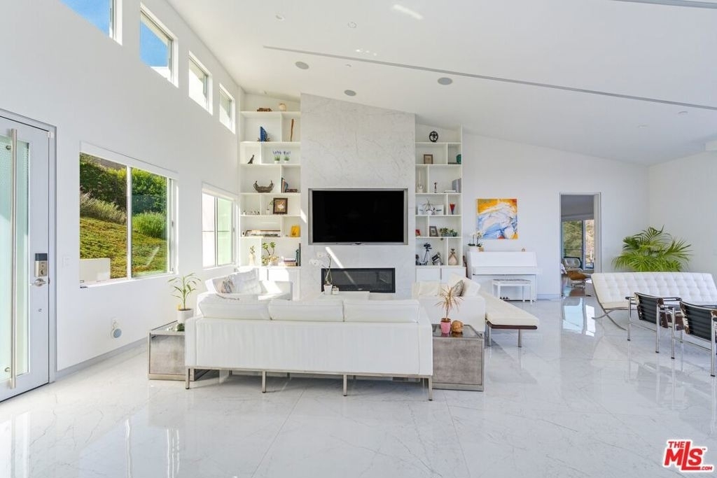 28405 Via Acero Street - Photo 10