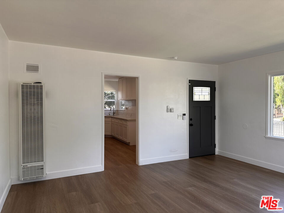 1160 N Fries Avenue - Photo 29