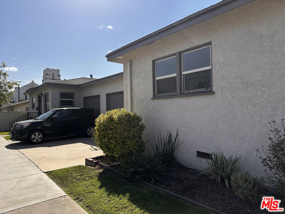 1160 N Fries Avenue - Photo 16