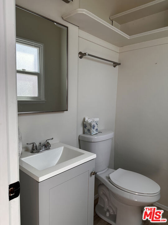 1160 N Fries Avenue - Photo 58