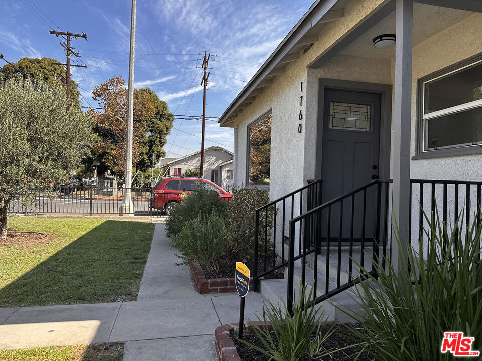1160 N Fries Avenue - Photo 13