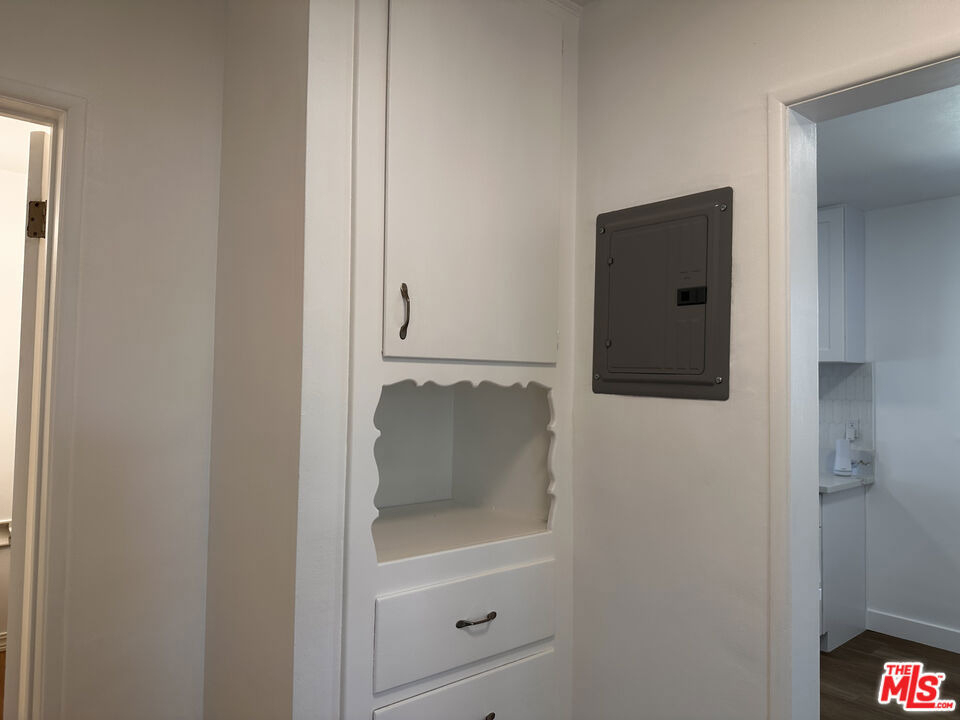 1160 N Fries Avenue - Photo 55
