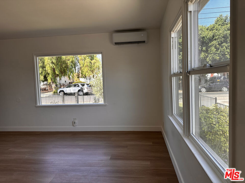 1160 N Fries Avenue - Photo 28