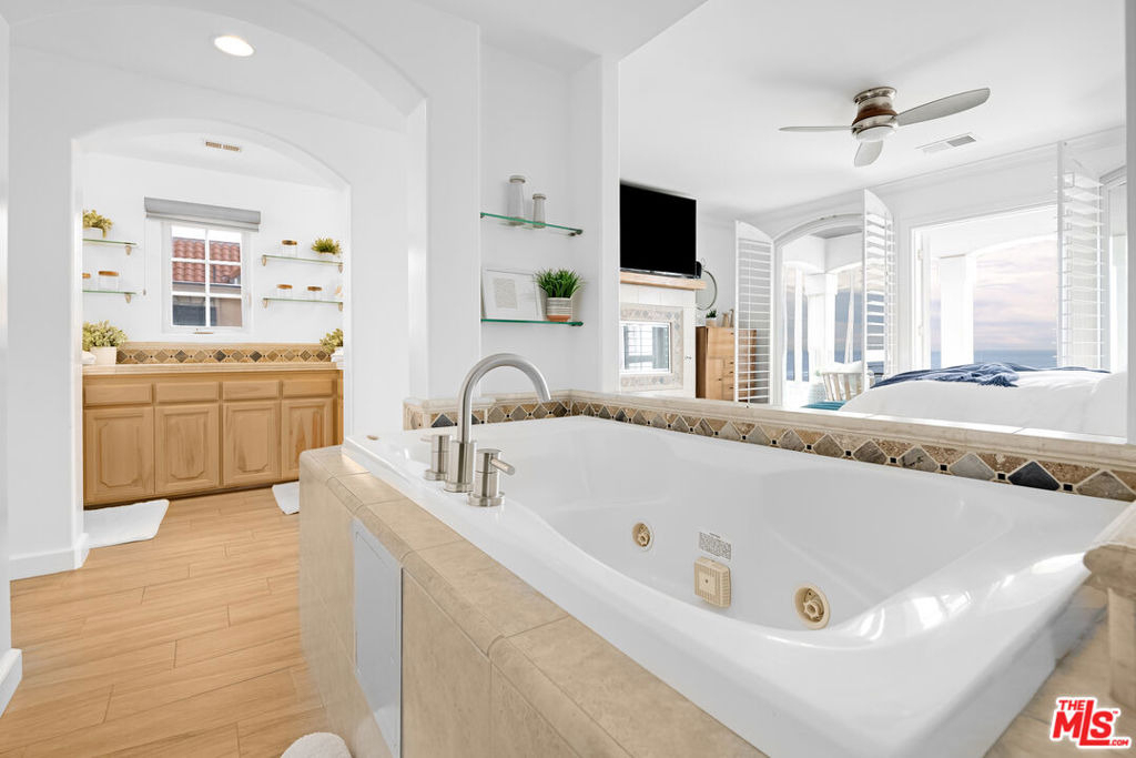 2400 W Oceanfront - Photo 10