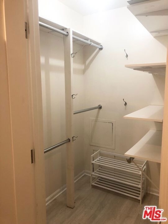 1250 N Kings Road - Photo 20