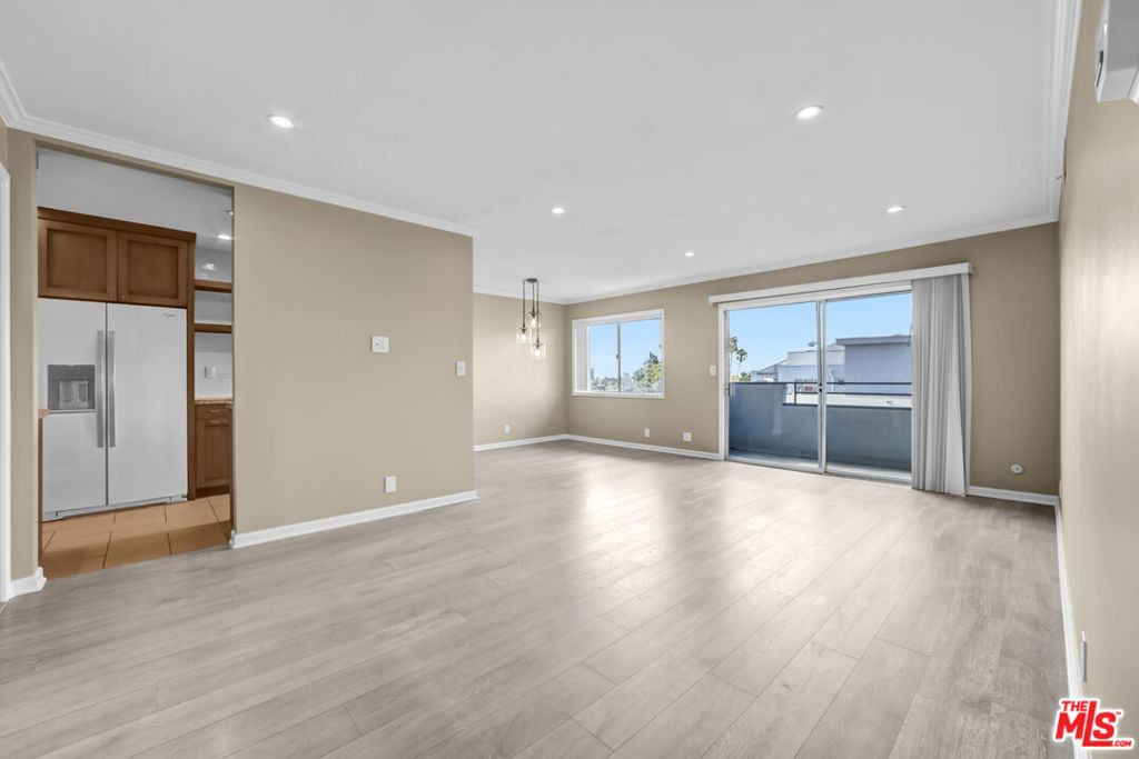 1250 N Kings Road - Photo 1