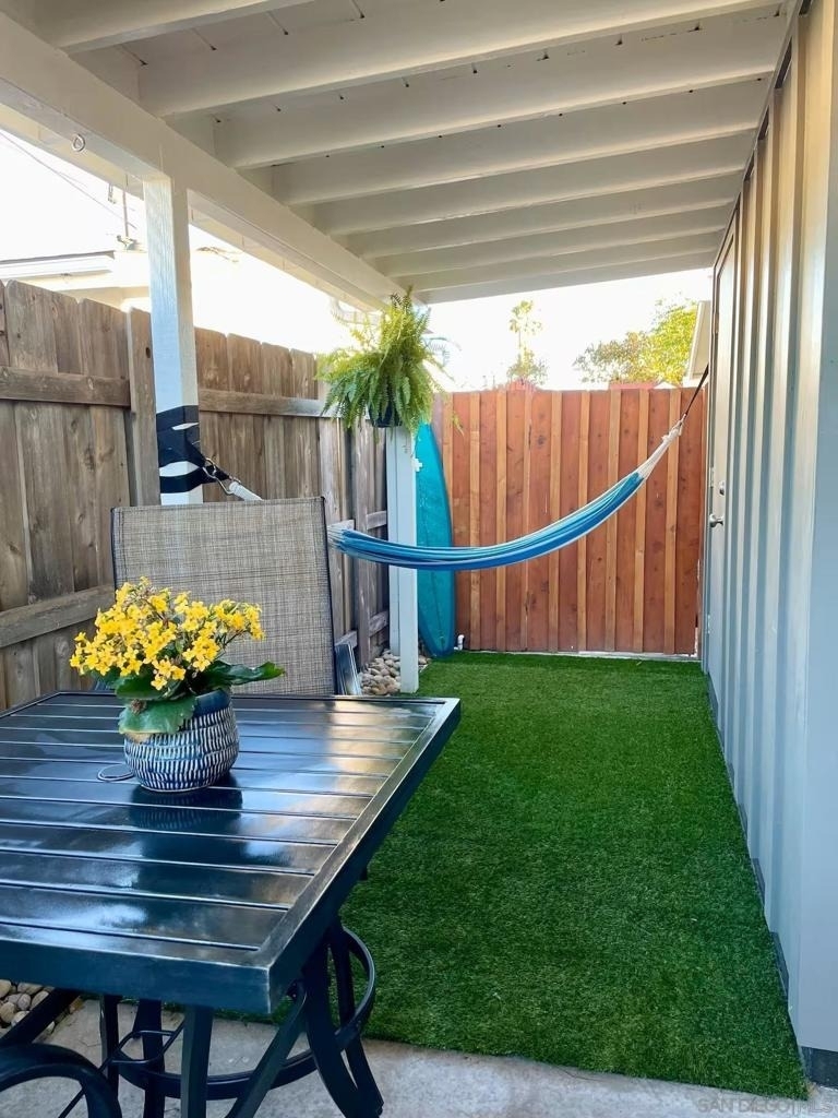 5217 Arlene St - Photo 10