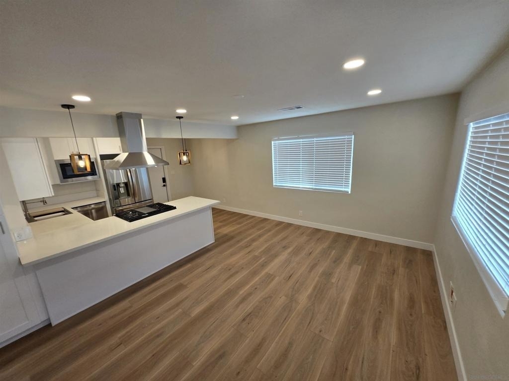 2130 E 5th St - Photo 3