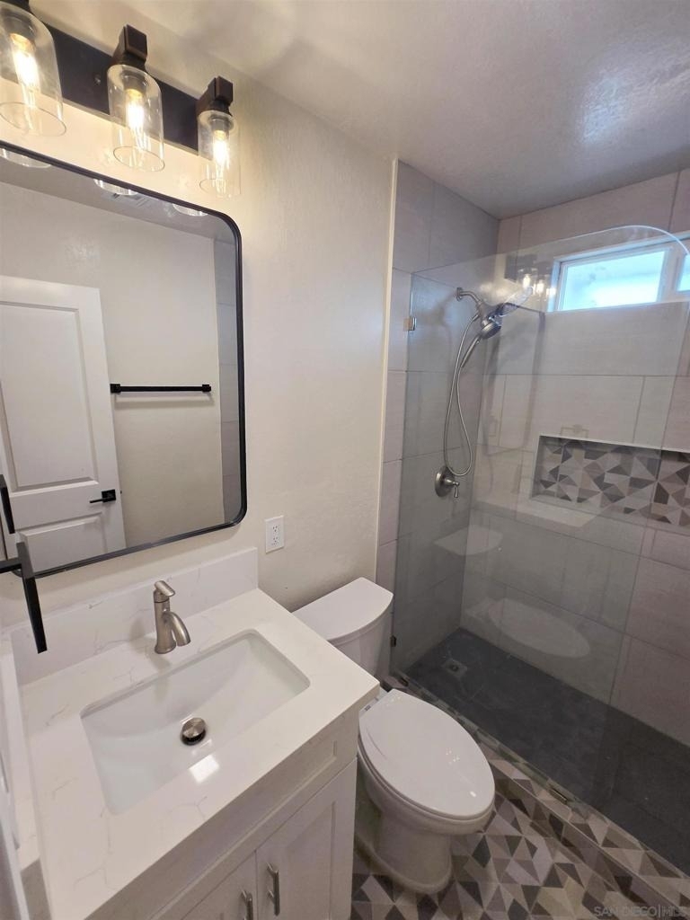 2130 E 5th St - Photo 30
