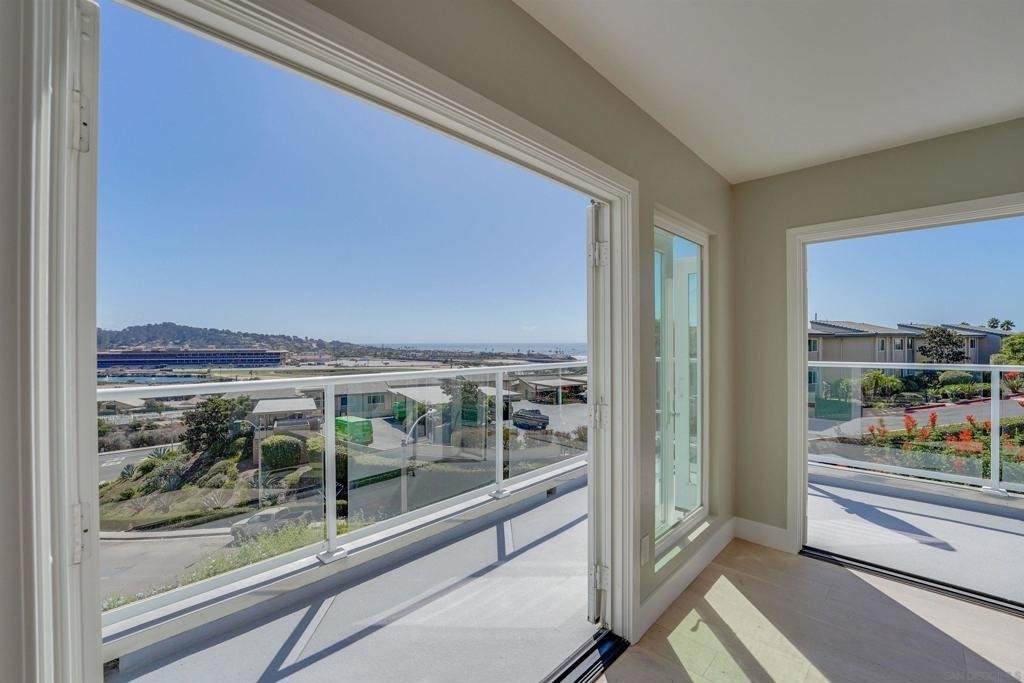 311 Shoemaker - Photo 5