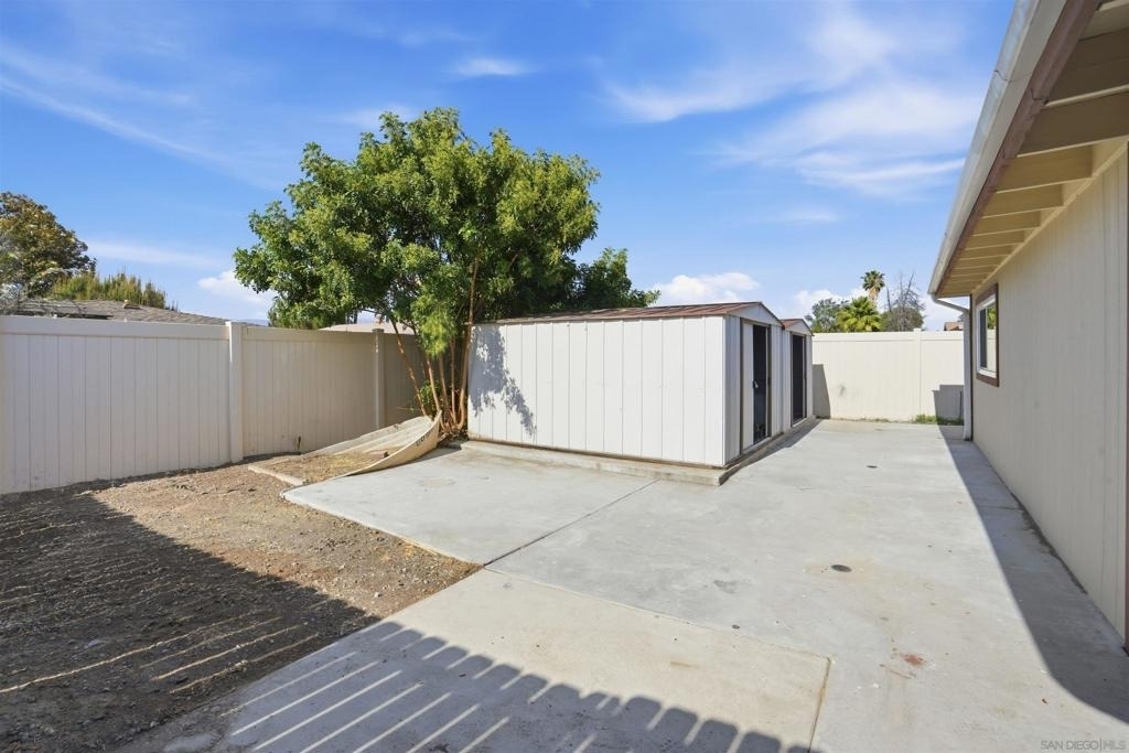 2386 San Bernardo Ave - Photo 13