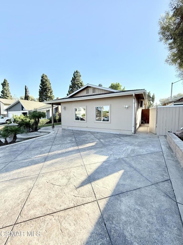 397 Nueve Court - Photo 0