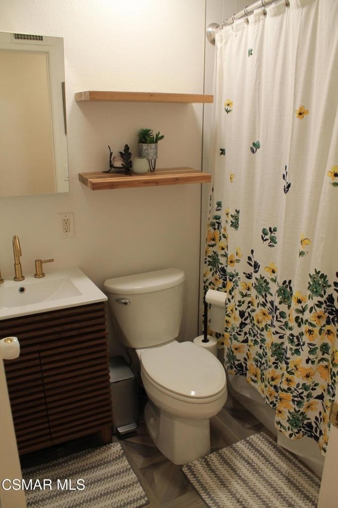2084 Latham Street - Photo 8