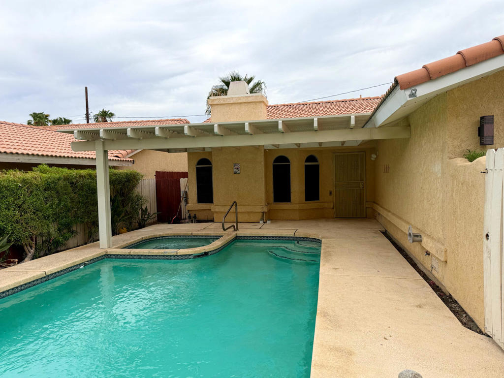 52310 Avenida Madero - Photo 18