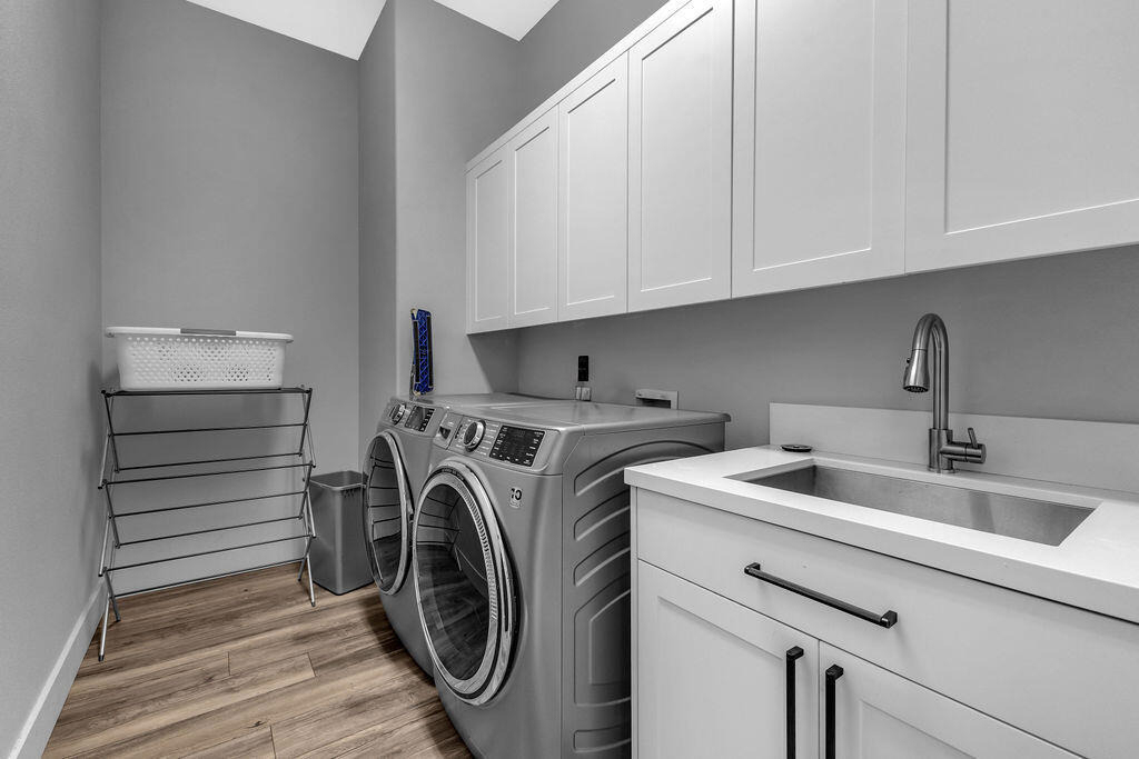 93 Kavenish Drive - Photo 34