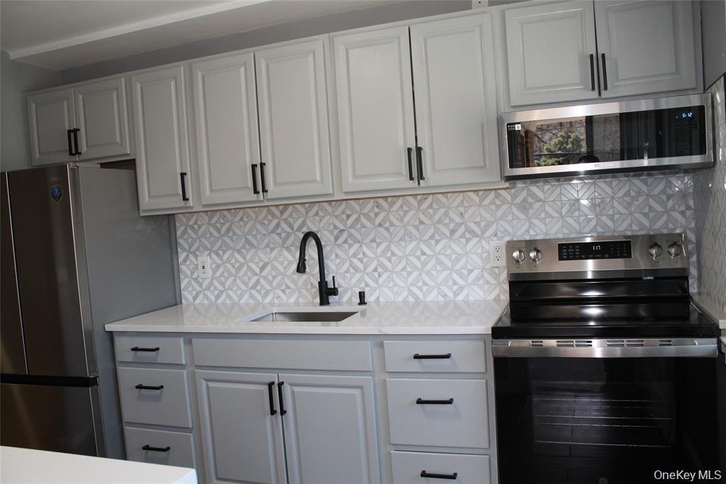 810 Blooming Grove Turnpike - Photo 1