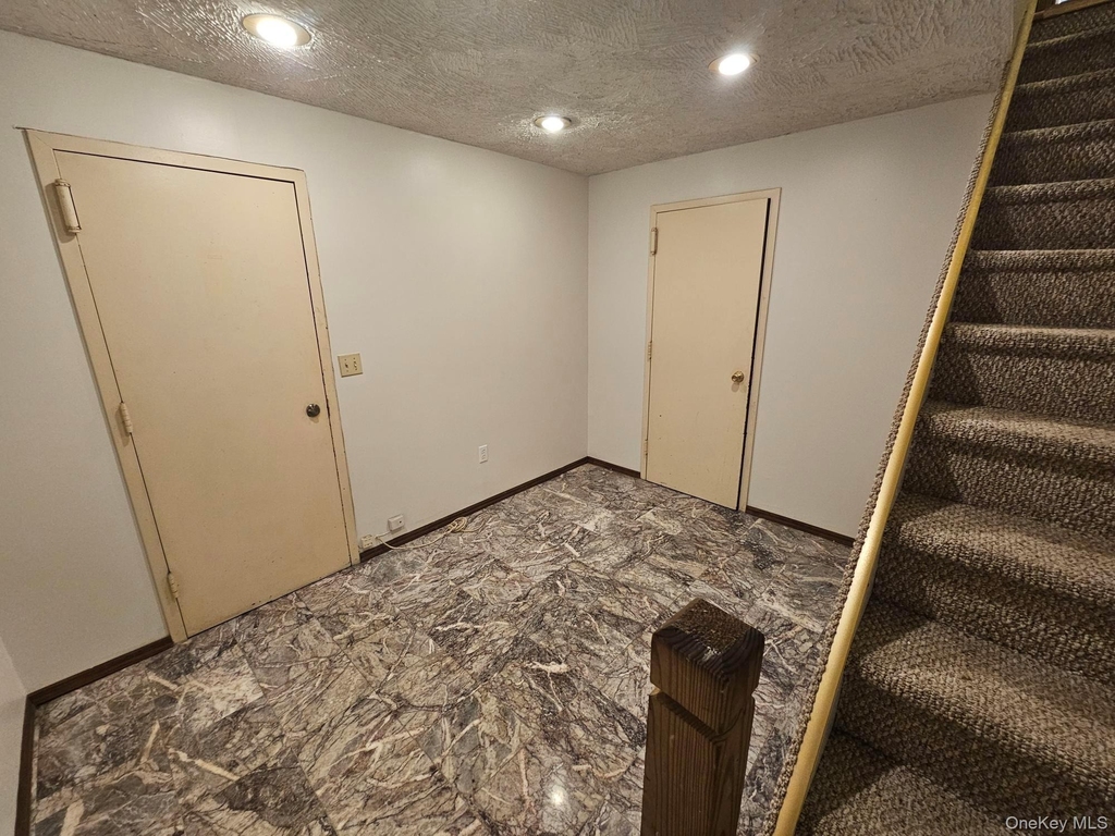 49 Beechwood Avenue - Photo 9