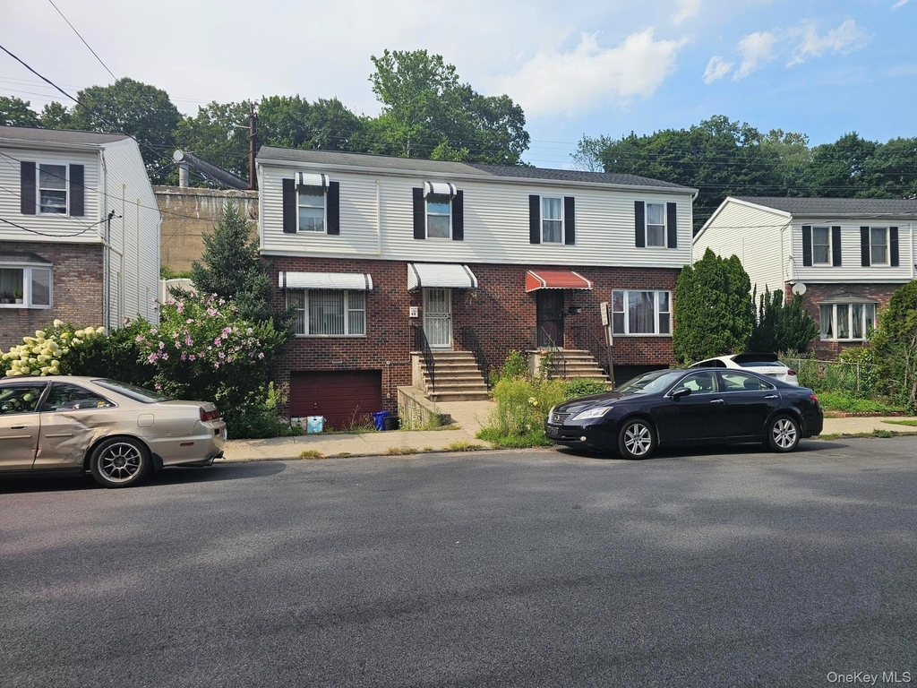 49 Beechwood Avenue - Photo 0