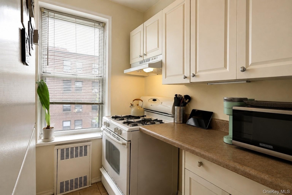 99-15 66 Avenue - Photo 15