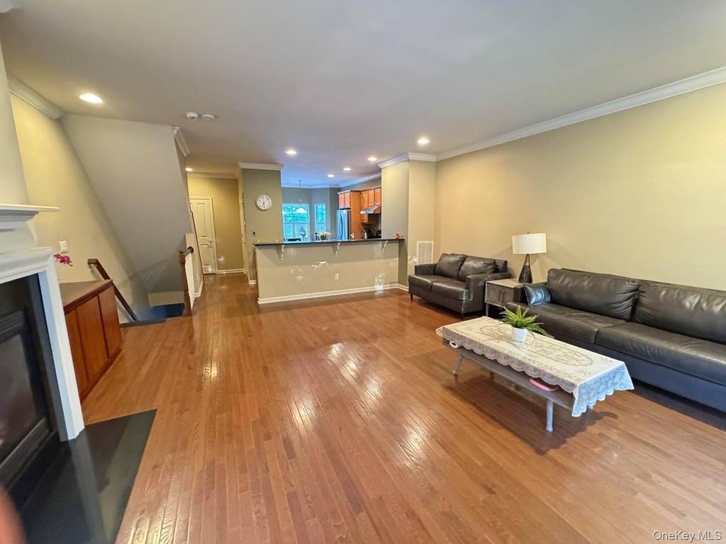 54 Fairways Drive - Photo 5