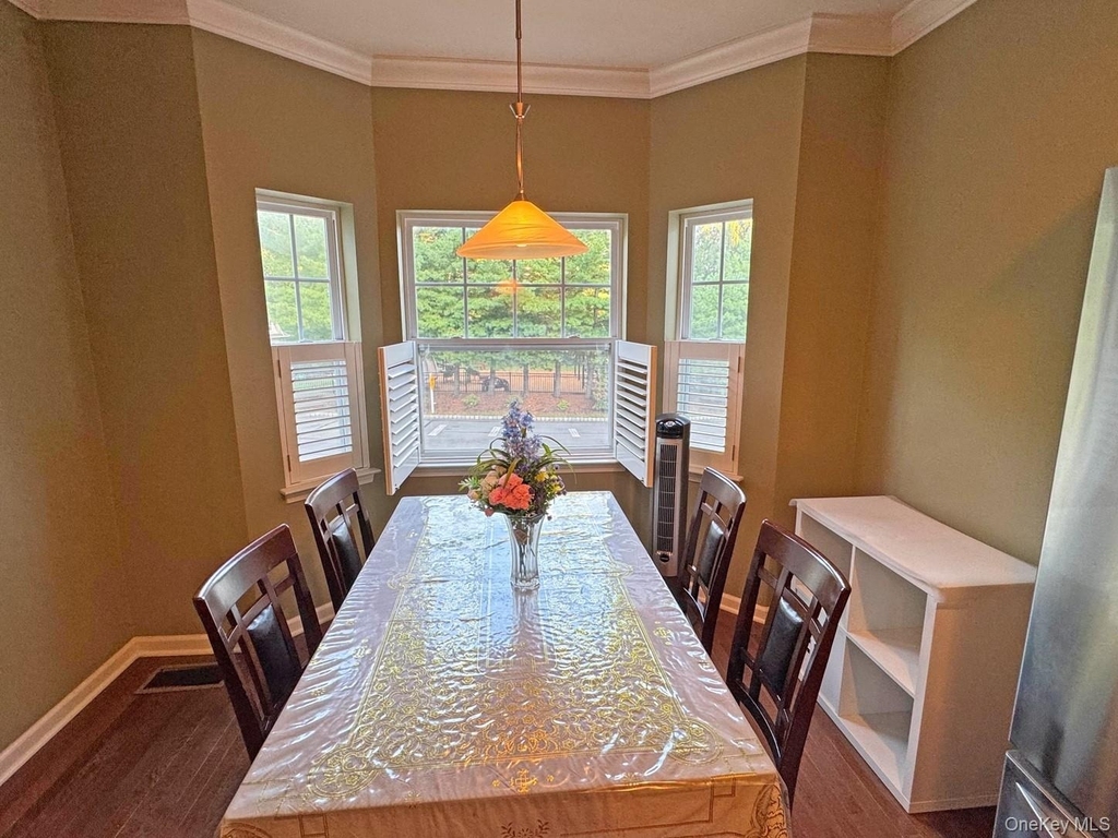 54 Fairways Drive - Photo 11