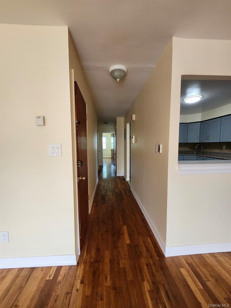 165-19 Chapin Pkwy - Photo 3