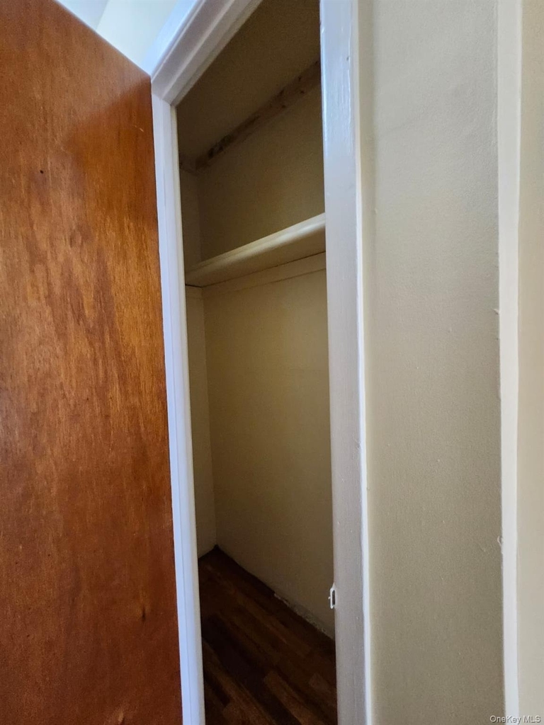 165-19 Chapin Pkwy - Photo 15