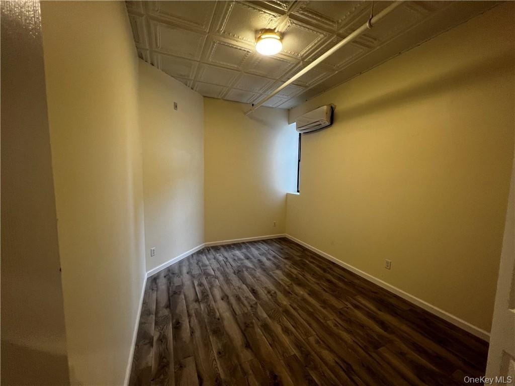 102 North Street - Photo 3