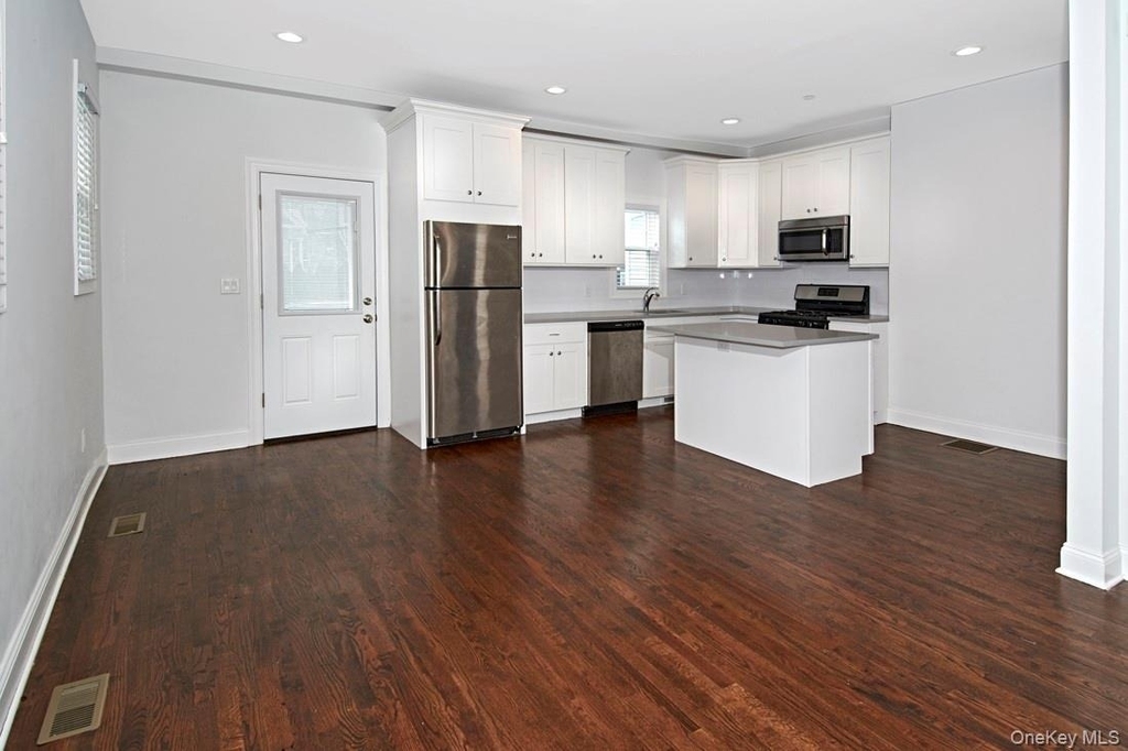 195 Purchase Street - Photo 1