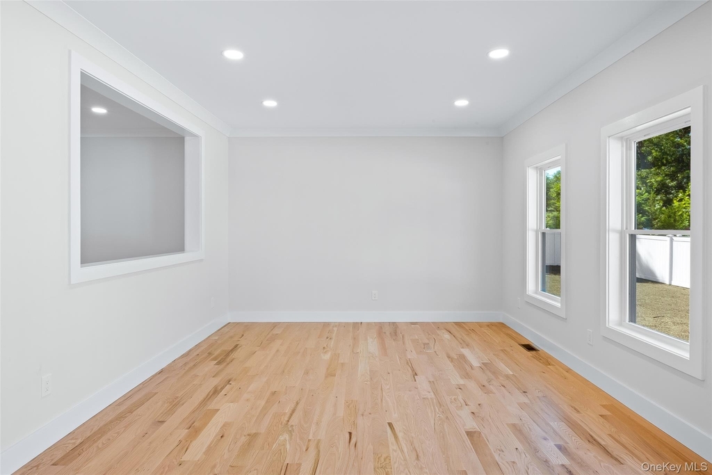 557 Canal Road - Photo 11