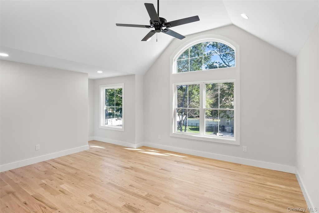 557 Canal Road - Photo 21