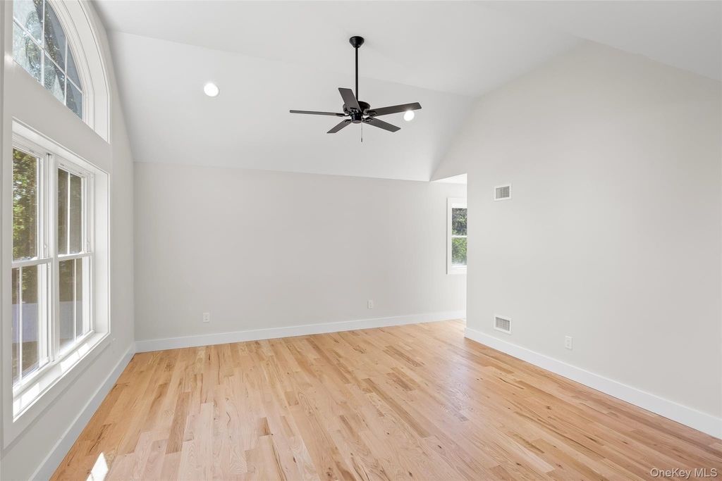 557 Canal Road - Photo 22
