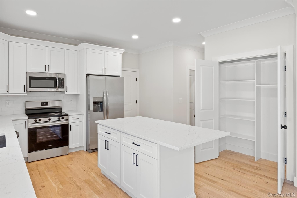 557 Canal Road - Photo 18