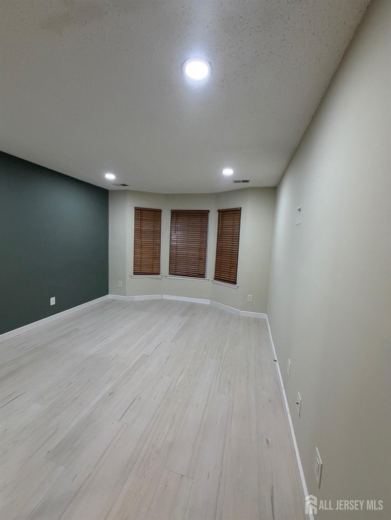 11 Tanglewood Court - Photo 4