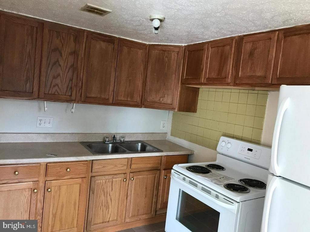 1016 Franklin Street - Photo 9