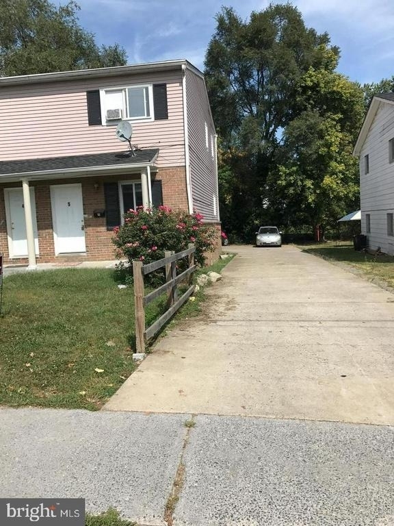 1016 Franklin Street - Photo 1