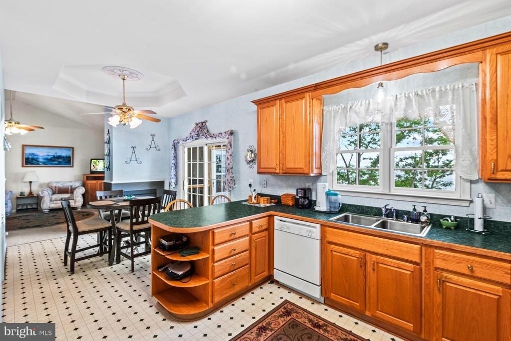 1753 N Independence Drive - Photo 10