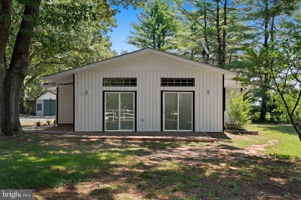8405 Shirley Road - Photo 0