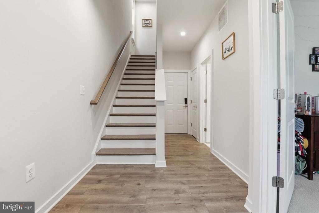 1784 Hickory Woods Road - Photo 3