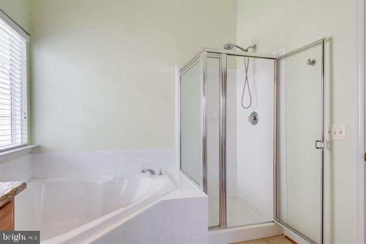 6805 Hollow Glen Court - Photo 21